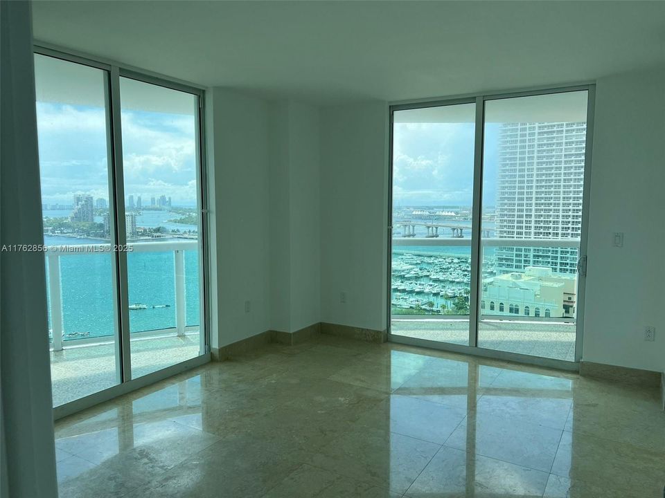 En Venta: $1,499,000 (3 camas, 3 baños, 2189 Pies cuadrados)