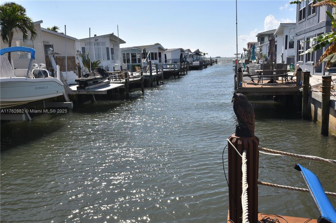 最近售出: $605,000 (2 贝兹, 2 浴室, 1032 平方英尺)