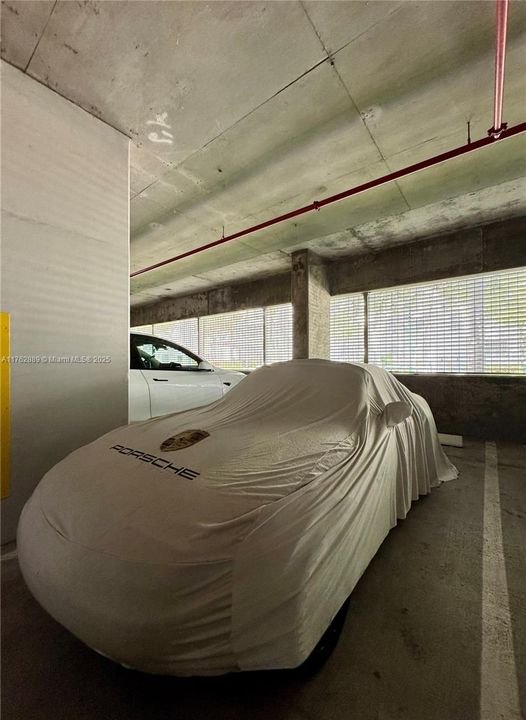 For Sale: $595,000 (2 beds, 3 baths, 1663 Square Feet)