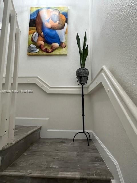 Recently Sold: $524,900 (3 beds, 3 baths, 1442 Square Feet)