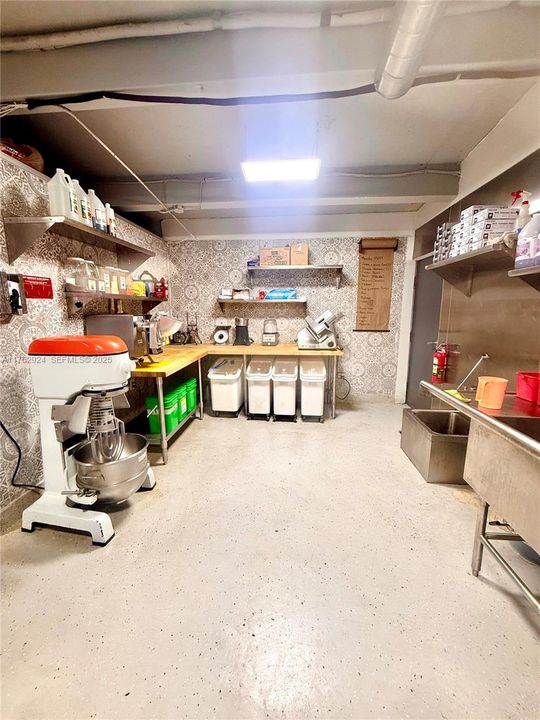 На продажу: $385,000 (0 спален, 0 ванн, 0 Квадратных фут)