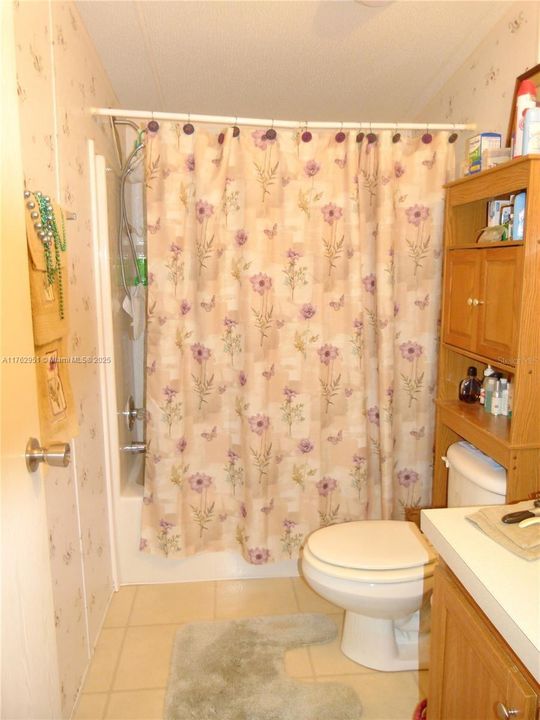 Recently Sold: $195,000 (2 beds, 2 baths, 1934 Square Feet)