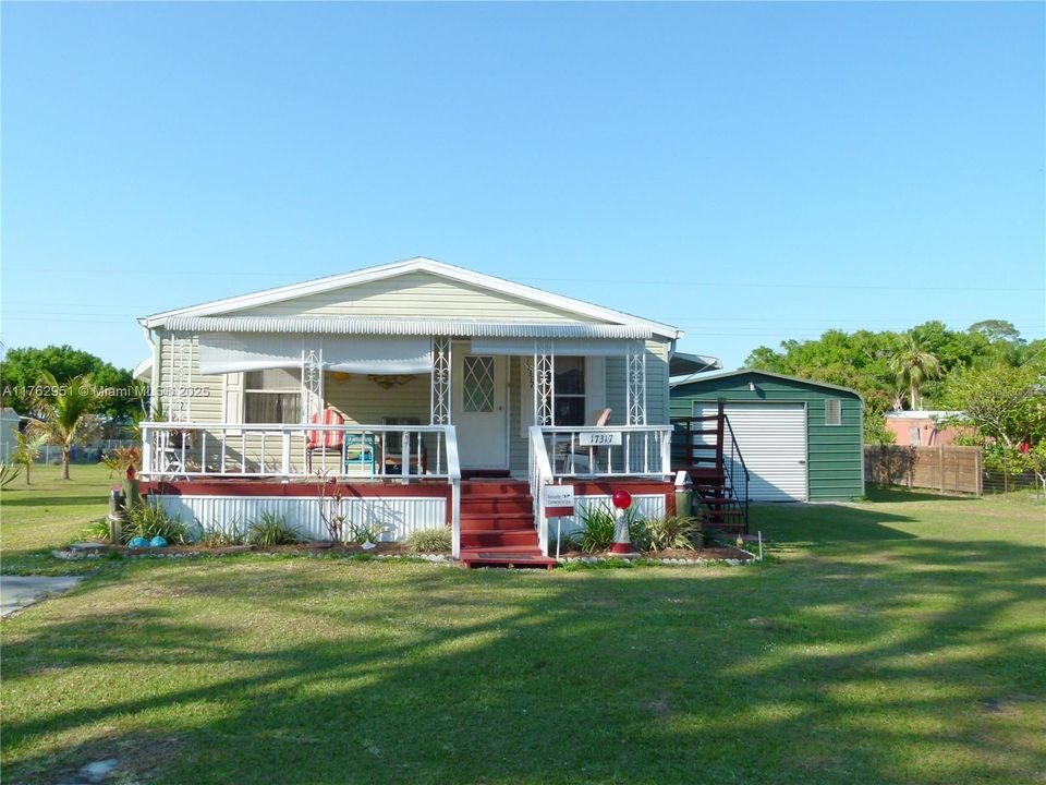 Recently Sold: $195,000 (2 beds, 2 baths, 1934 Square Feet)