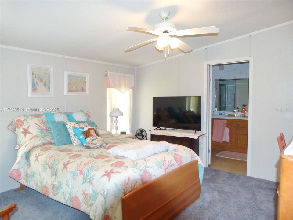 Recently Sold: $195,000 (2 beds, 2 baths, 1934 Square Feet)