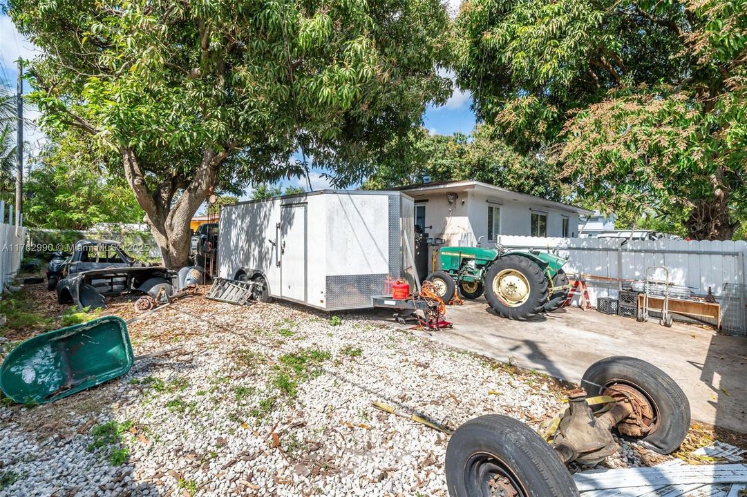 Недавно продано: $410,000 (3 спален, 1 ванн, 925 Квадратных фут)