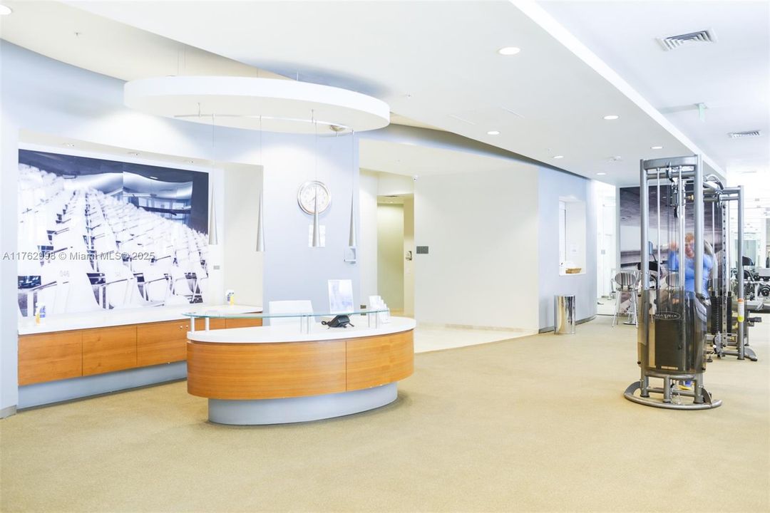 En Venta: $3,225,000 (2 camas, 2 baños, 1407 Pies cuadrados)