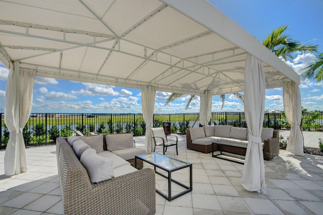 CLUBHOUSE POOL DECK
