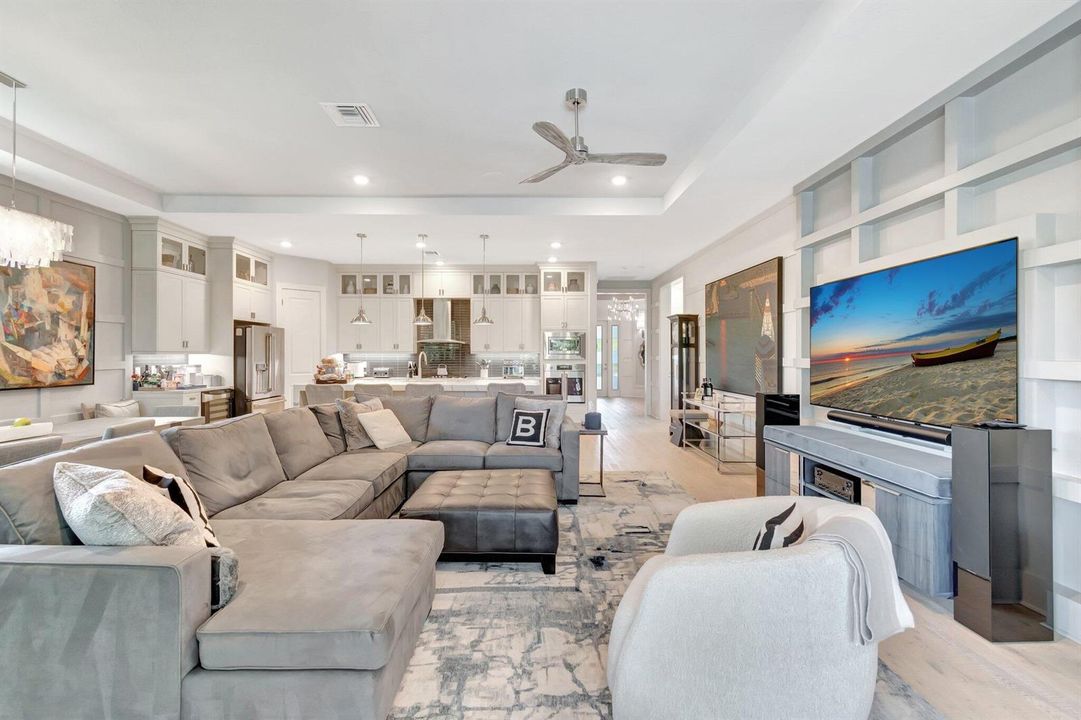FAMILY ROOM