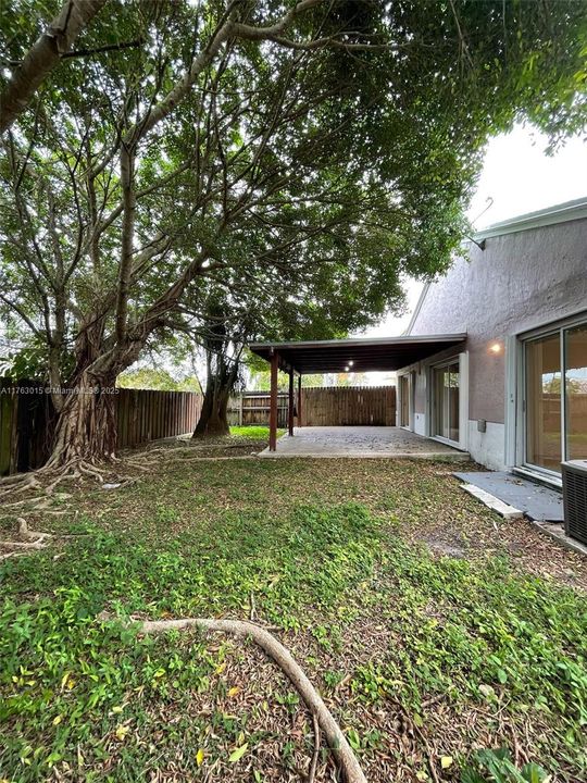 Recently Rented: $2,700 (3 beds, 2 baths, 1343 Square Feet)