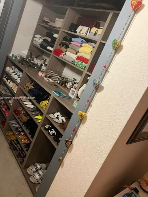 Guest bedroom closet