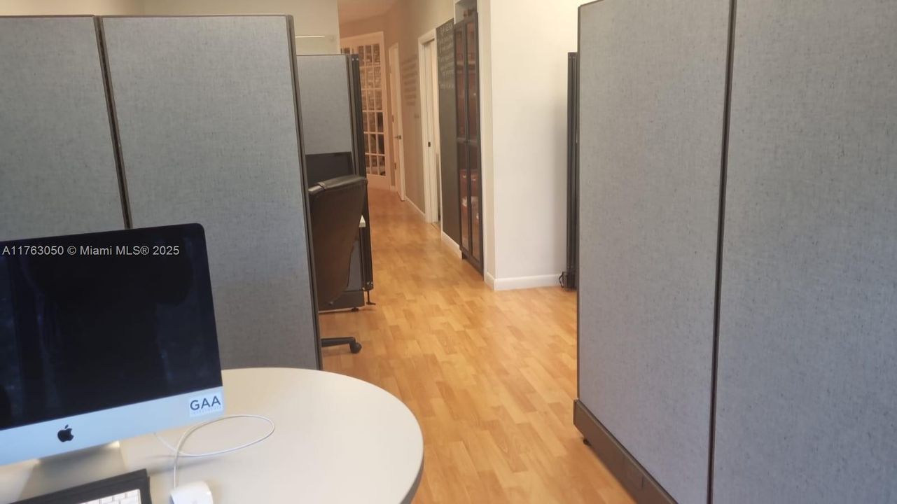 Недавно продано: $399,000 (0 спален, 0 ванн, 0 Квадратных фут)