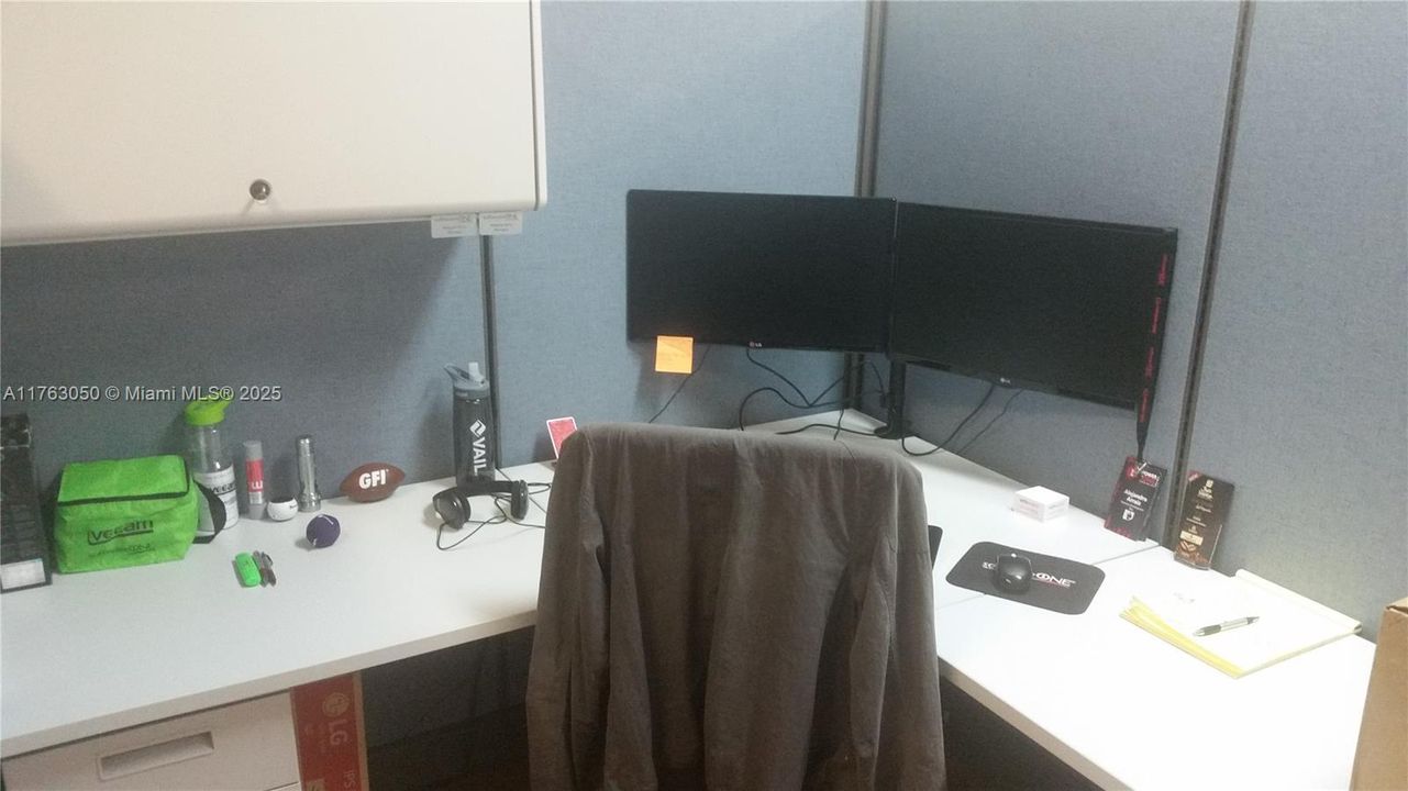 Недавно продано: $399,000 (0 спален, 0 ванн, 0 Квадратных фут)