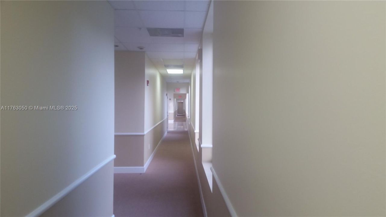 Недавно продано: $399,000 (0 спален, 0 ванн, 0 Квадратных фут)