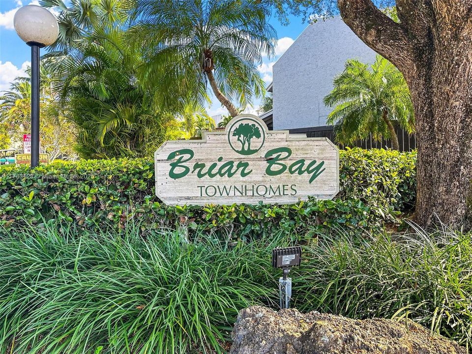 Vendido Recientemente: $650,000 (2 camas, 2 baños, 1578 Pies cuadrados)