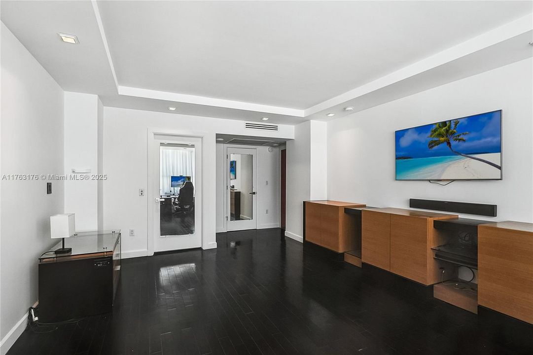 En Venta: $1,100,000 (2 camas, 2 baños, 1388 Pies cuadrados)