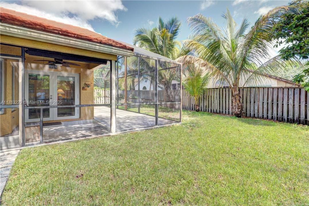 Recently Sold: $719,000 (3 beds, 2 baths, 2332 Square Feet)