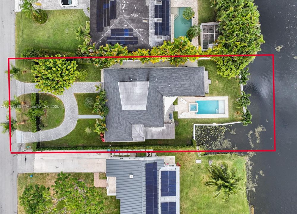 Recently Rented: $5,900 (3 beds, 3 baths, 2119 Square Feet)