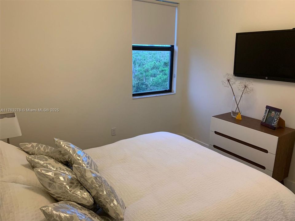 Недавно продано: $517,750 (3 спален, 2 ванн, 1425 Квадратных фут)