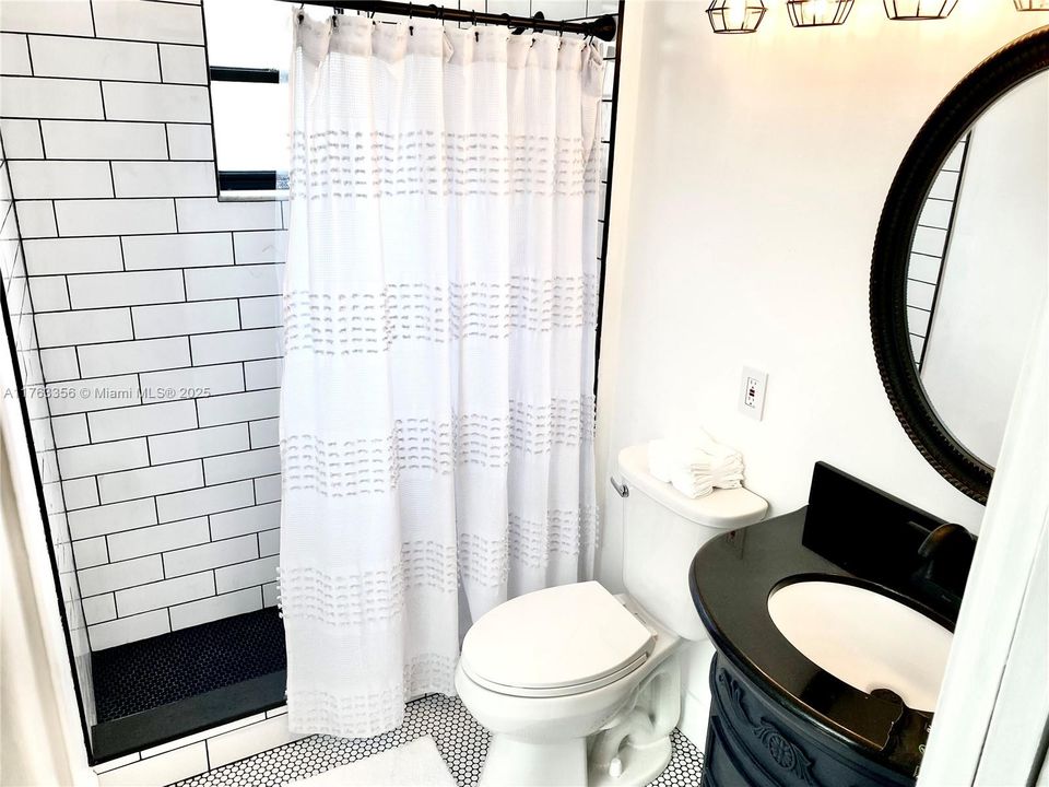 Недавно продано: $545,000 (3 спален, 2 ванн, 1432 Квадратных фут)