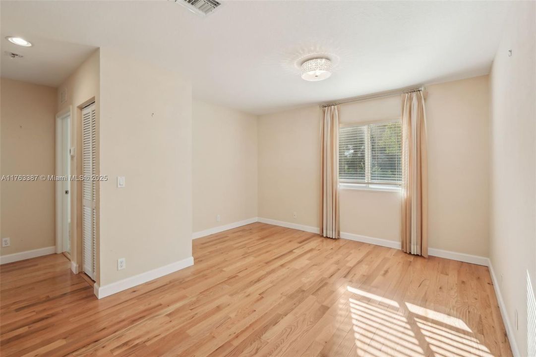 Upstairs Living Area