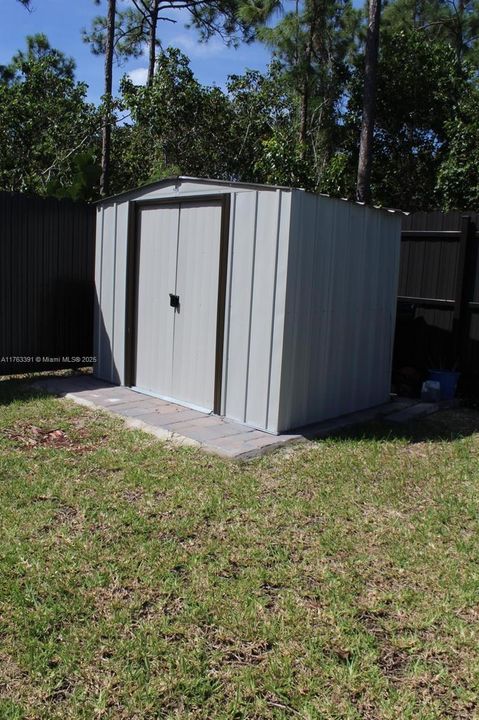 最近租的: $3,800 (6 贝兹, 3 浴室, 2696 平方英尺)