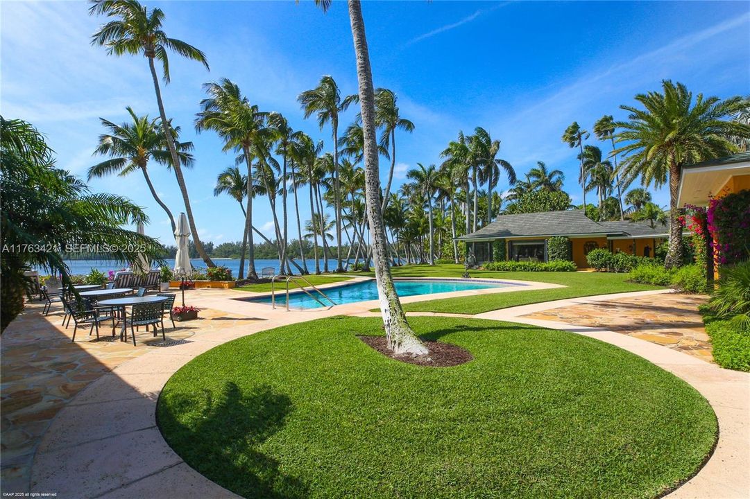 En Venta: $49,000,000 (7 camas, 6 baños, 7958 Pies cuadrados)