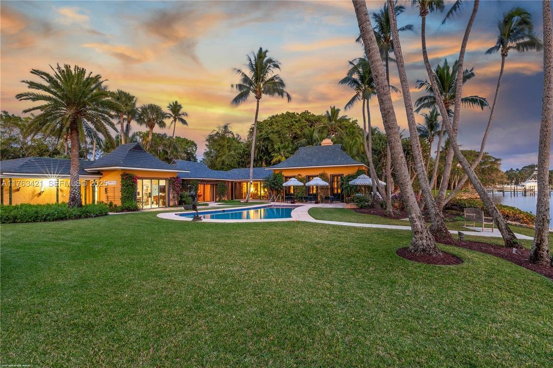 En Venta: $49,000,000 (7 camas, 6 baños, 7958 Pies cuadrados)