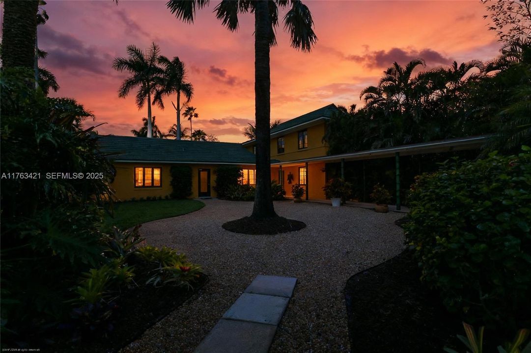 En Venta: $49,000,000 (7 camas, 6 baños, 7958 Pies cuadrados)