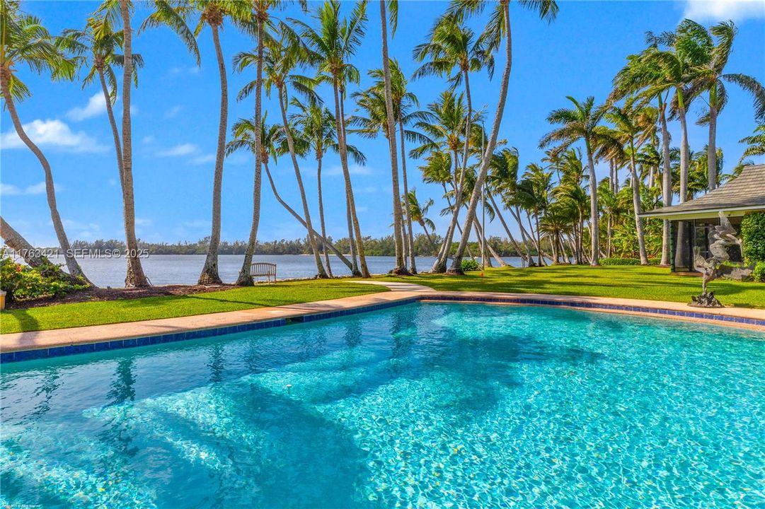 En Venta: $49,000,000 (7 camas, 6 baños, 7958 Pies cuadrados)