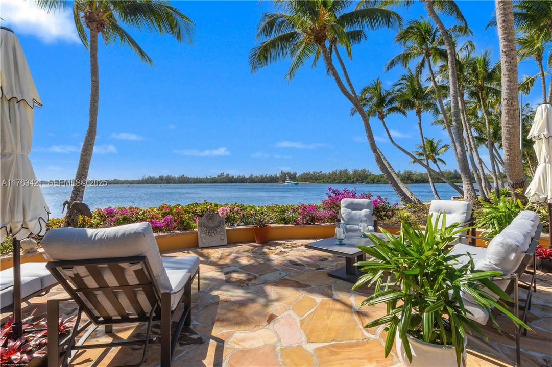 En Venta: $49,000,000 (7 camas, 6 baños, 7958 Pies cuadrados)