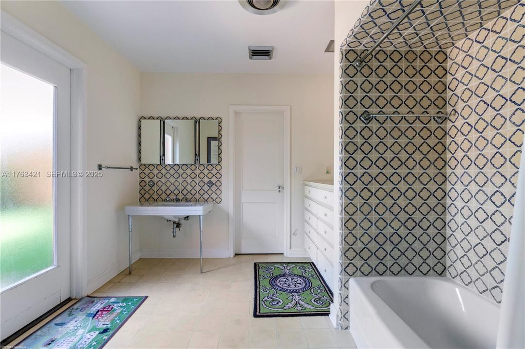 En Venta: $49,000,000 (7 camas, 6 baños, 7958 Pies cuadrados)