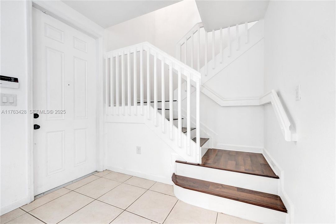 Active With Contract: $2,249 (3 beds, 3 baths, 1234 Square Feet)