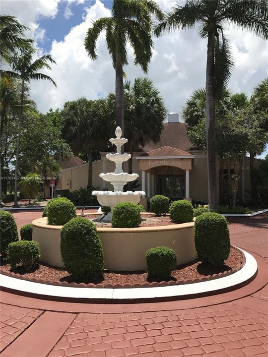 Recently Sold: $210,000 (1 beds, 1 baths, 693 Square Feet)