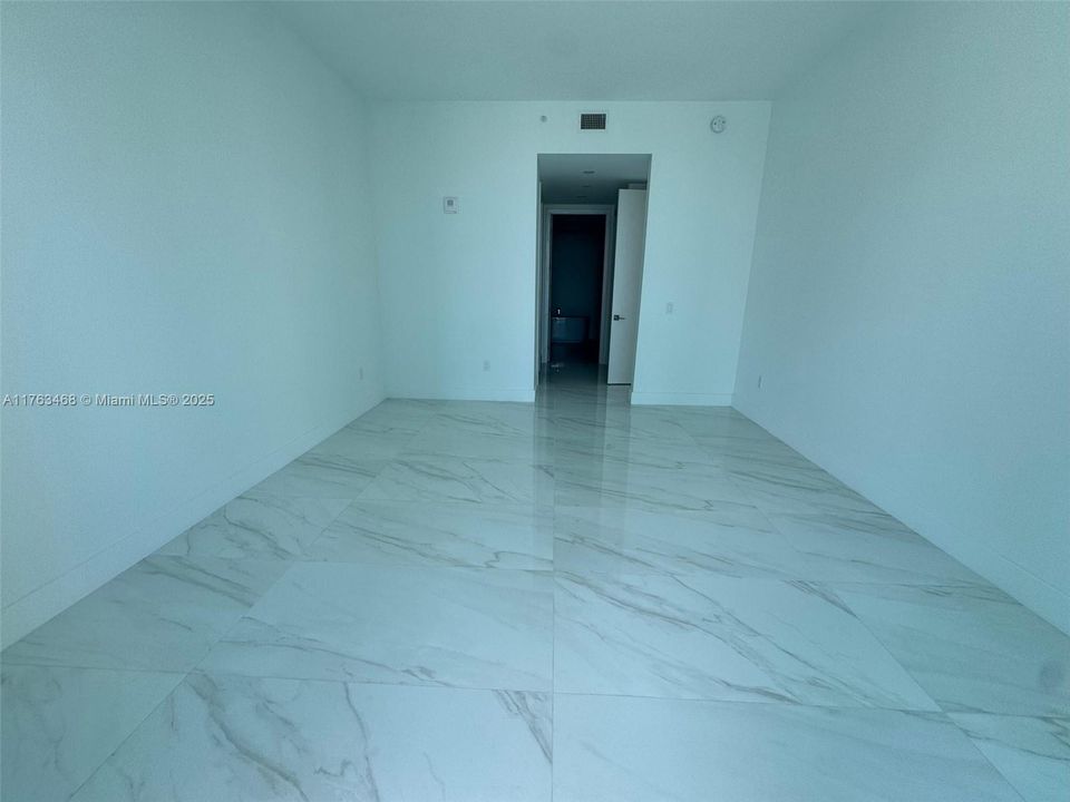 待售: $1,779,000 (2 贝兹, 2 浴室, 1675 平方英尺)