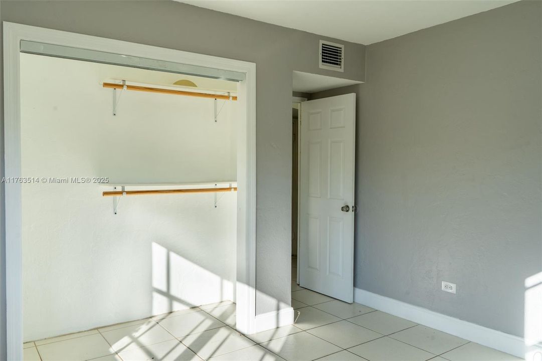 最近售出: $530,000 (3 贝兹, 2 浴室, 1538 平方英尺)