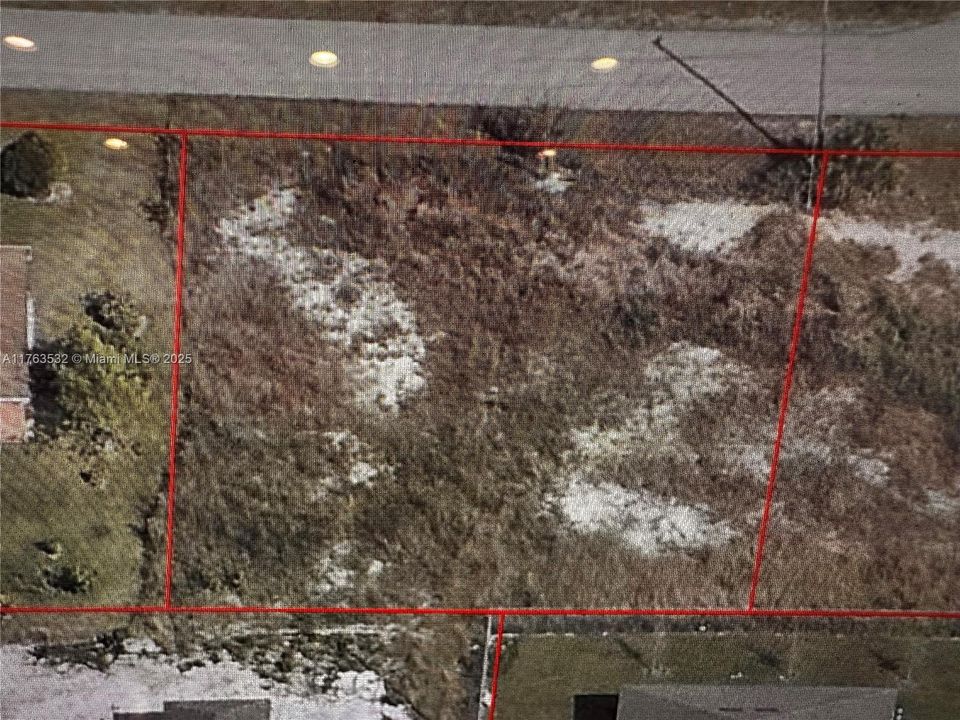 For Sale: $39,900 (0.28 acres)