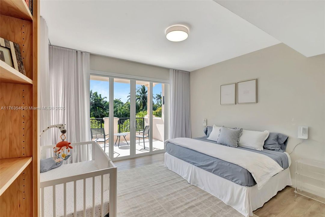 En Venta: $4,950,000 (3 camas, 3 baños, 2049 Pies cuadrados)
