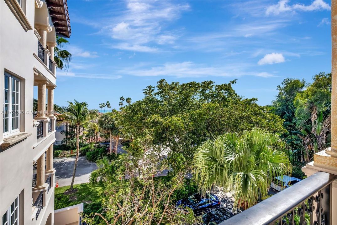 En Venta: $4,950,000 (3 camas, 3 baños, 2049 Pies cuadrados)