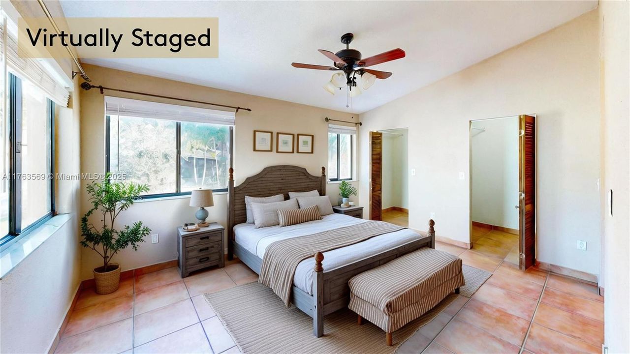 最近售出: $499,900 (4 贝兹, 3 浴室, 1808 平方英尺)