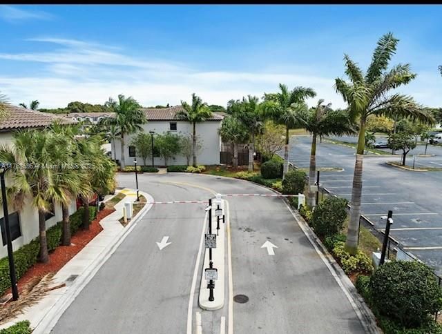 Recently Sold: $484,500 (4 beds, 2 baths, 1846 Square Feet)