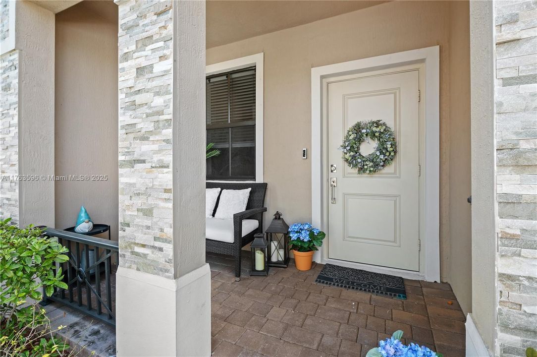 Recently Sold: $484,500 (4 beds, 2 baths, 1846 Square Feet)