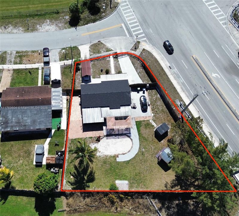 Recently Sold: $525,000 (3 beds, 1 baths, 1058 Square Feet)