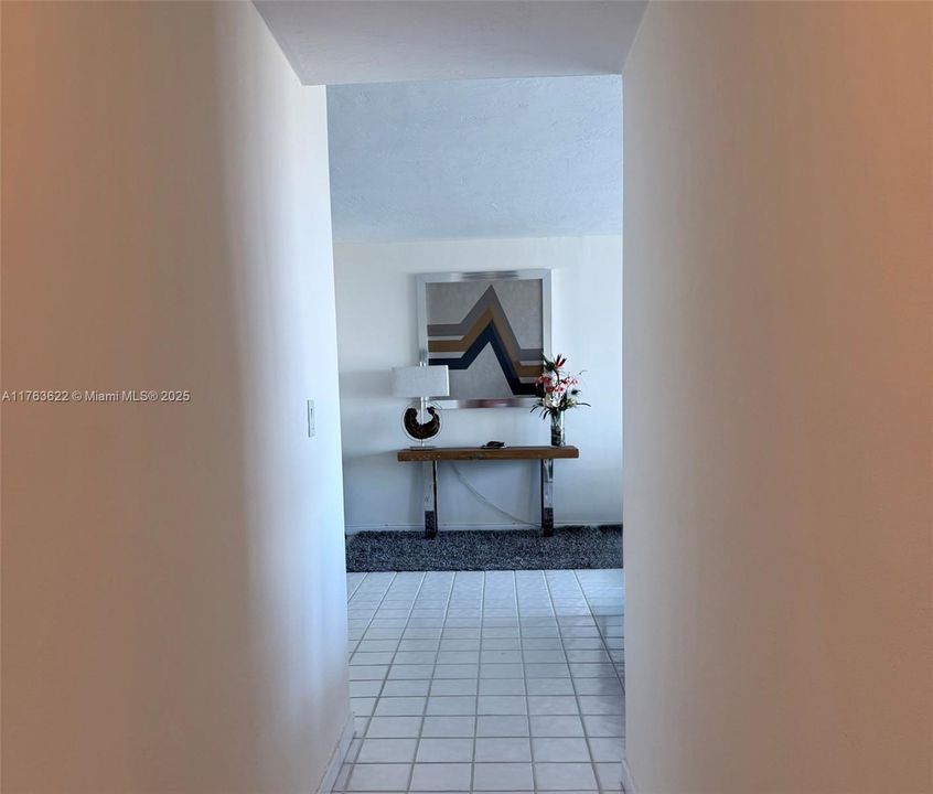 最近售出: $495,000 (1 贝兹, 1 浴室, 1012 平方英尺)