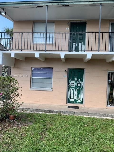 For Rent: $925 (1 beds, 1 baths, 0 Square Feet)