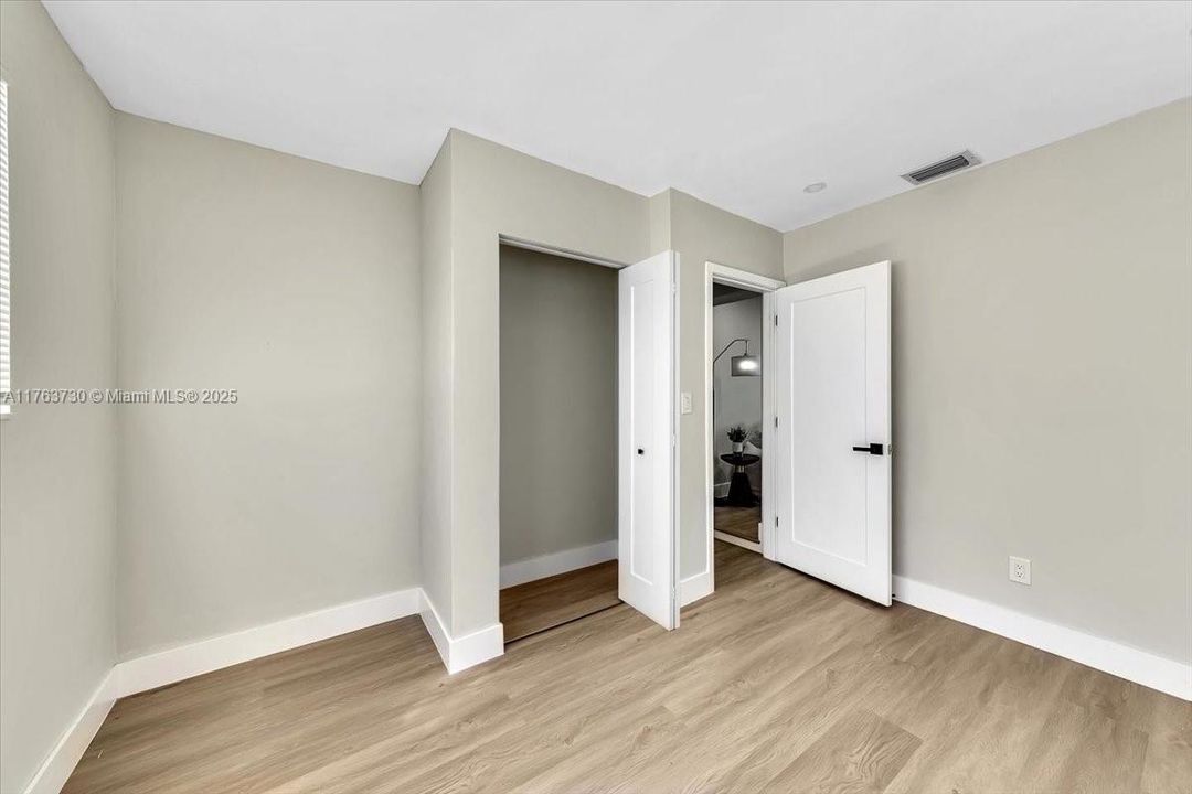 Recently Sold: $549,000 (4 beds, 2 baths, 1170 Square Feet)