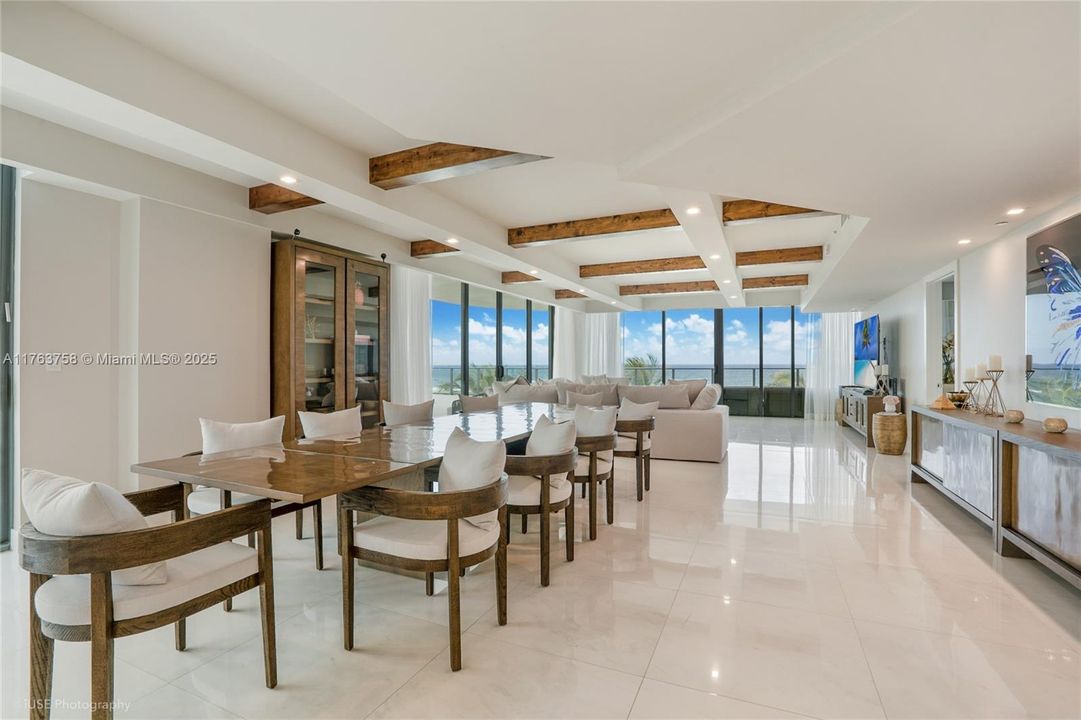 Active With Contract: $3,850,000 (3 beds, 3 baths, 2956 Square Feet)