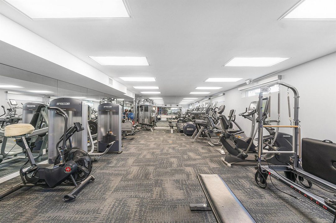041-150BradleyPlace-101-PalmBeach-FL-334