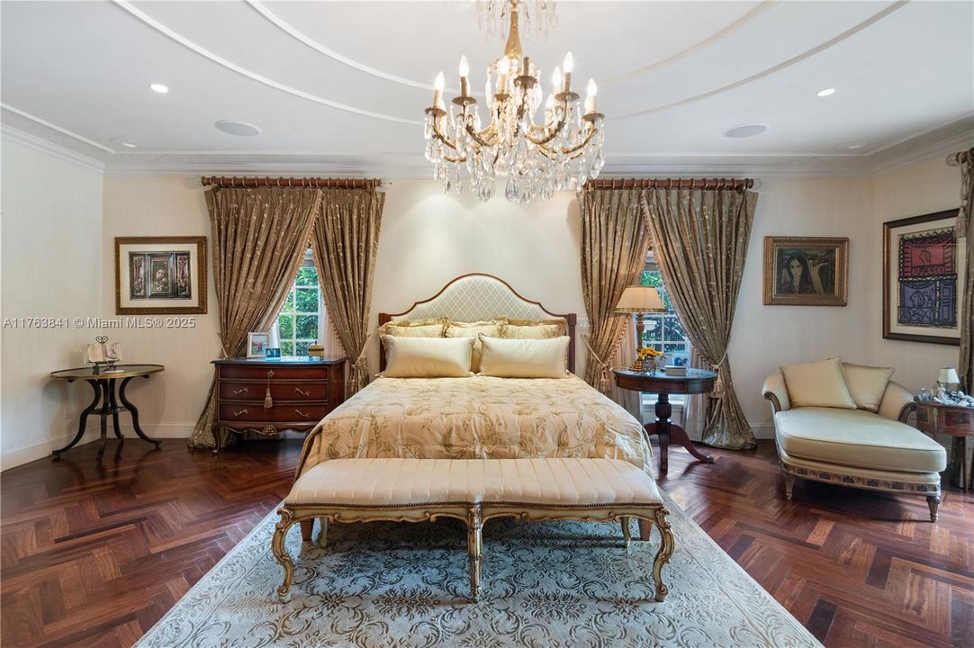 For Sale: $9,750,000 (7 beds, 6 baths, 8600 Square Feet)