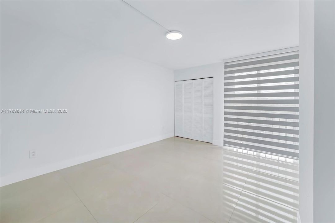 Vendido Recientemente: $350,000 (3 camas, 2 baños, 1610 Pies cuadrados)