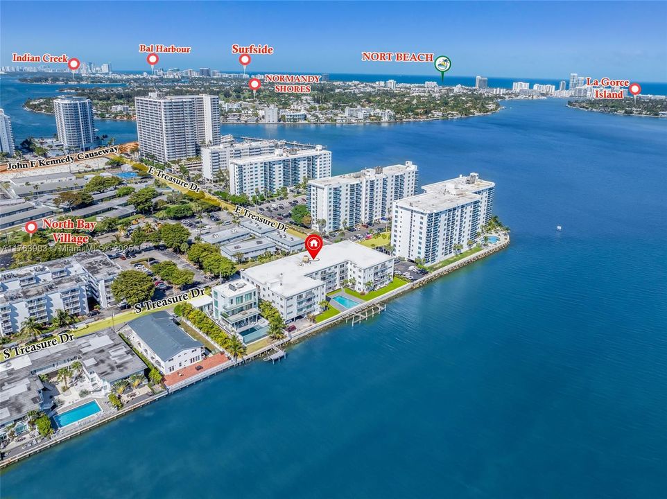 待售: $339,900 (2 贝兹, 2 浴室, 1040 平方英尺)